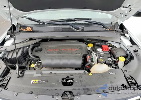 2022 Jeep Compass Latitude z USA, uszkodzony, nr VIN 3C4NJDBB5NT157333